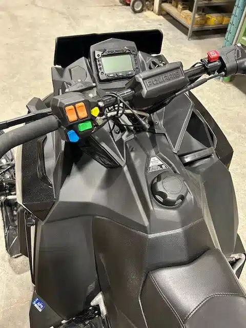 Gallery image 2 for 2020 Polaris XCR 136 Snowmobile