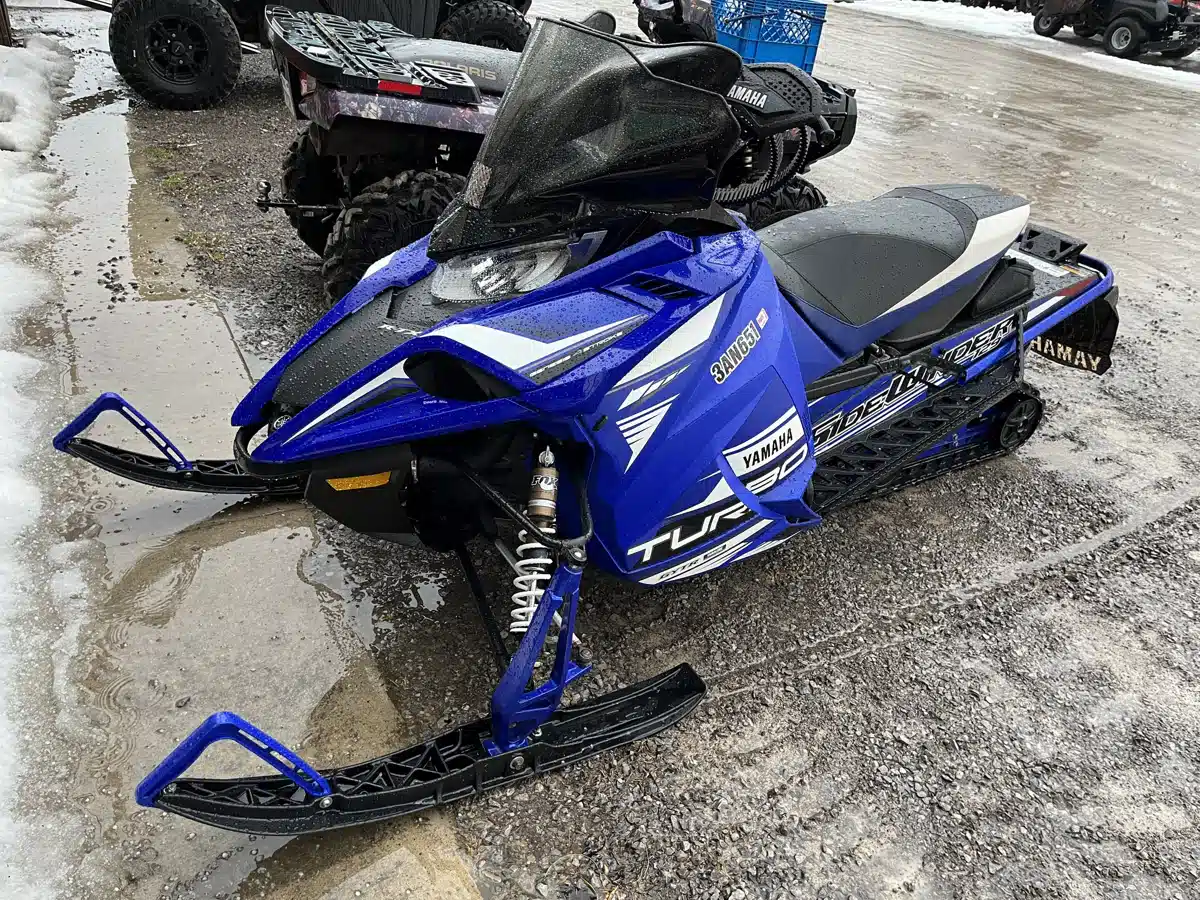 Gallery image 2 for 2017 Yamaha Sidewinder RTX LE Snowmobile