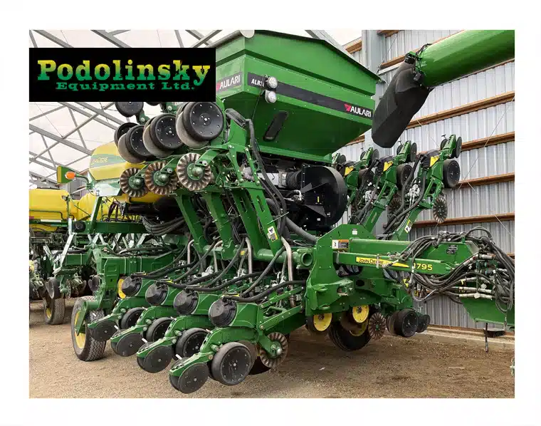Photo de la Galerie 1 pour 2016 John Deere 1795 Planteur