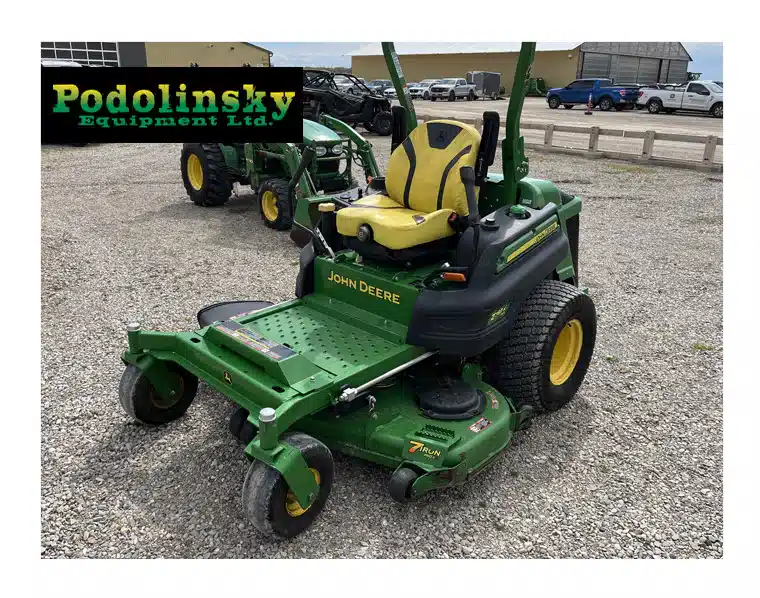 Photo de la Galerie 1 pour 2021 John Deere Z997R Tondeuse à rayon de braquage zéro