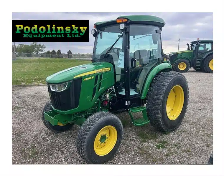 Photo de la Galerie 1 pour 2026 John Deere 4066R Tracteur