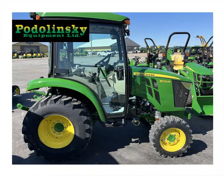 Photo de la Galerie 1 pour 2026 John Deere 3033R Tracteur