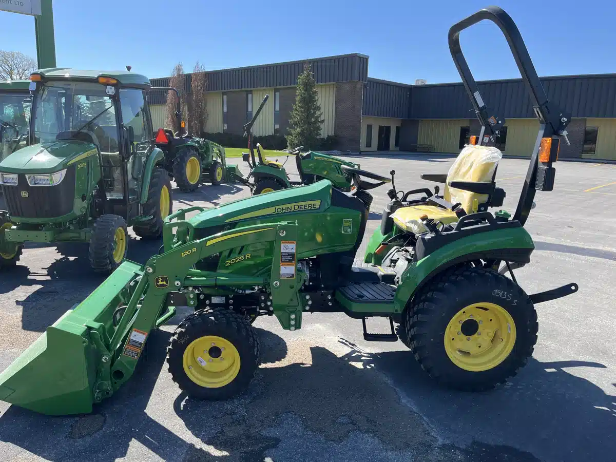Gallery image 2 for 2026 John Deere 2025R Tractor