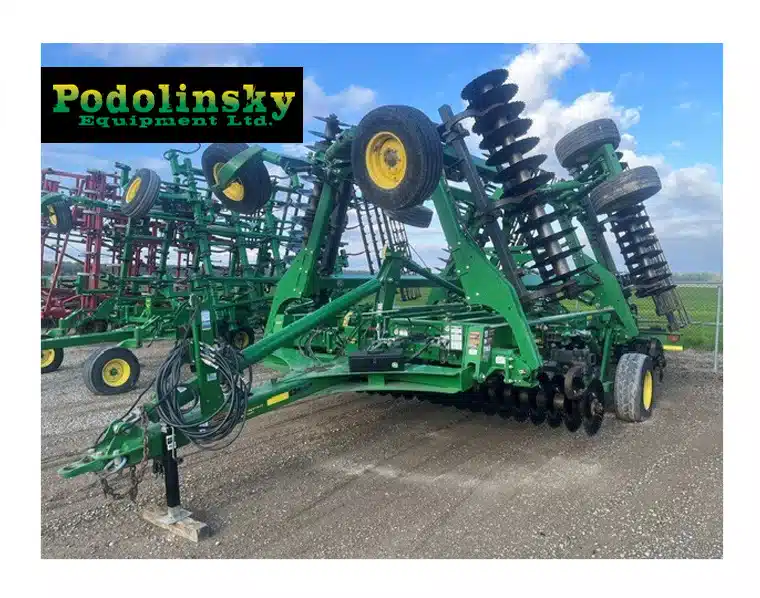Photo de la Galerie 1 pour 2020 John Deere 2660VT Labour vertical