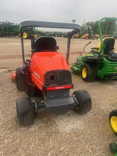 Photo de la Galerie 2 pour 2016 Kubota F2690 Tondeuse frontale