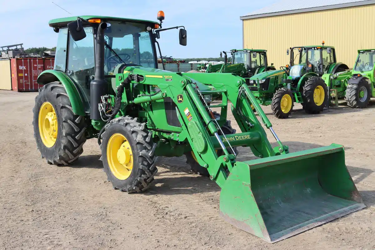Gallery image 2 for 2022 John Deere 5090E Tractor