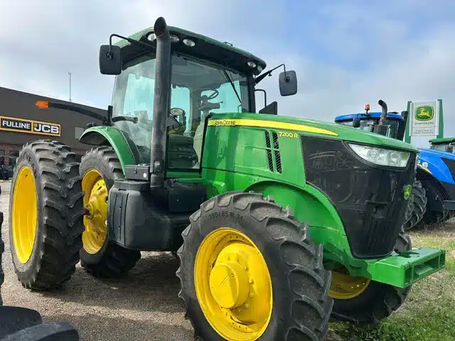 Gallery image 2 for 2011 John Deere 7200R Tractor
