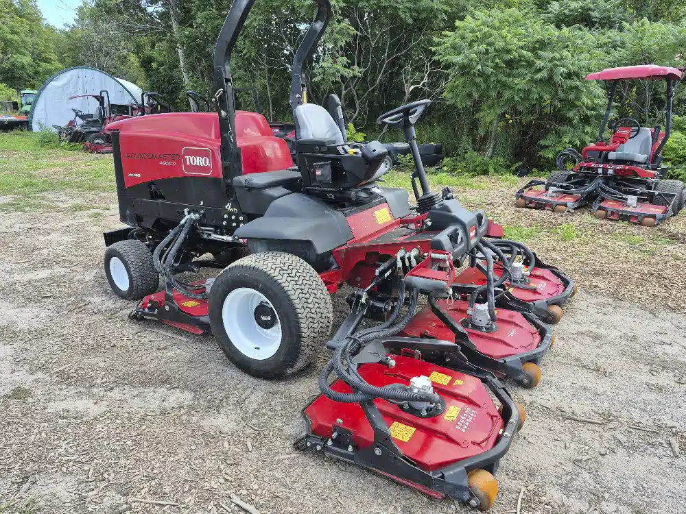 Gallery image 2 for 2017 Toro GROUNDSMASTER 4500 Mower - Front Deck