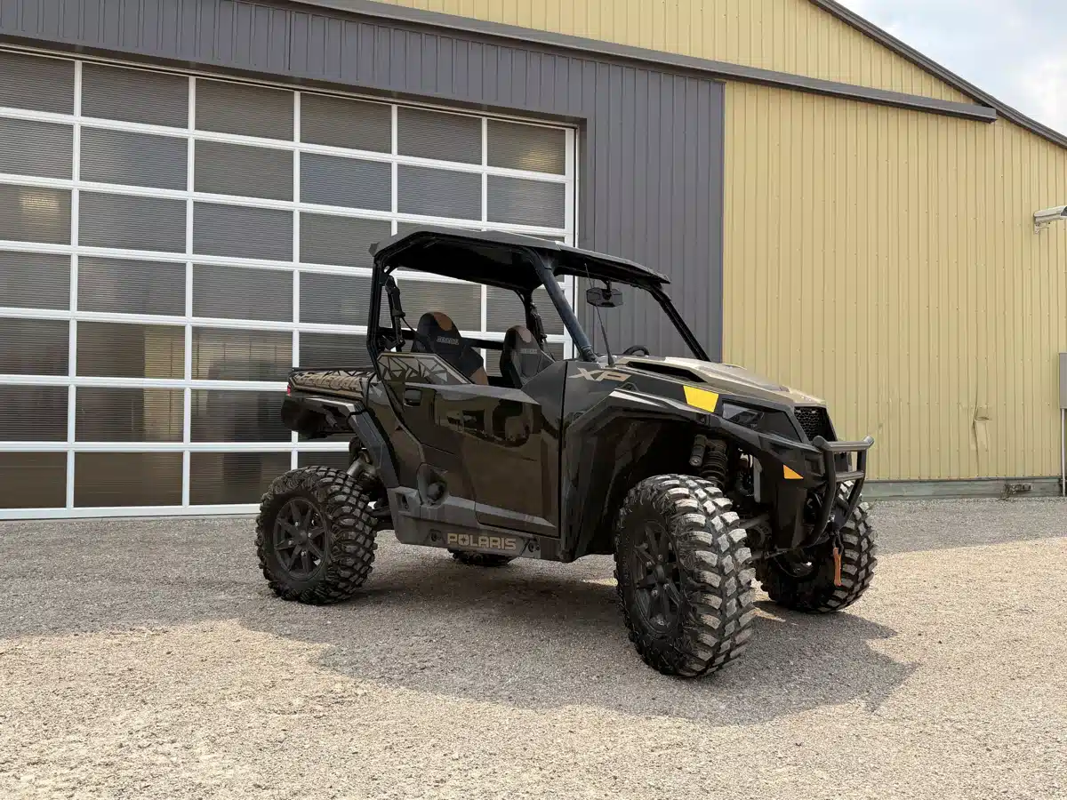 Gallery image 2 for 2022 Polaris GENERAL XP 1000 DELUXE ATV
