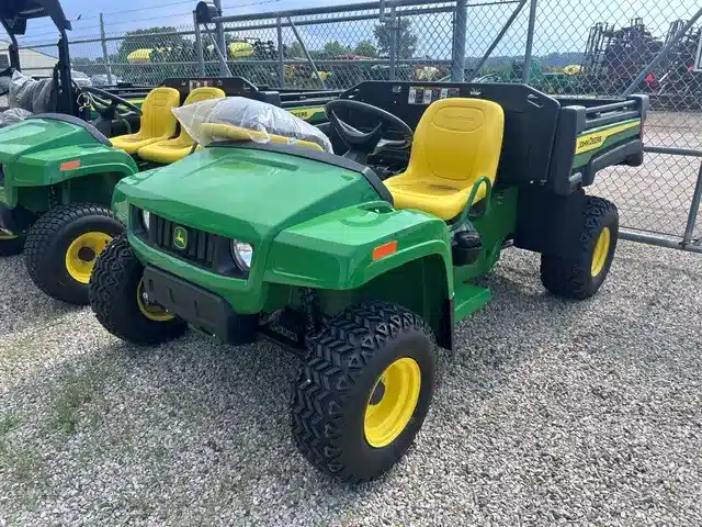 Gallery image 2 for 2026 John Deere 4X2 GATOR ATV