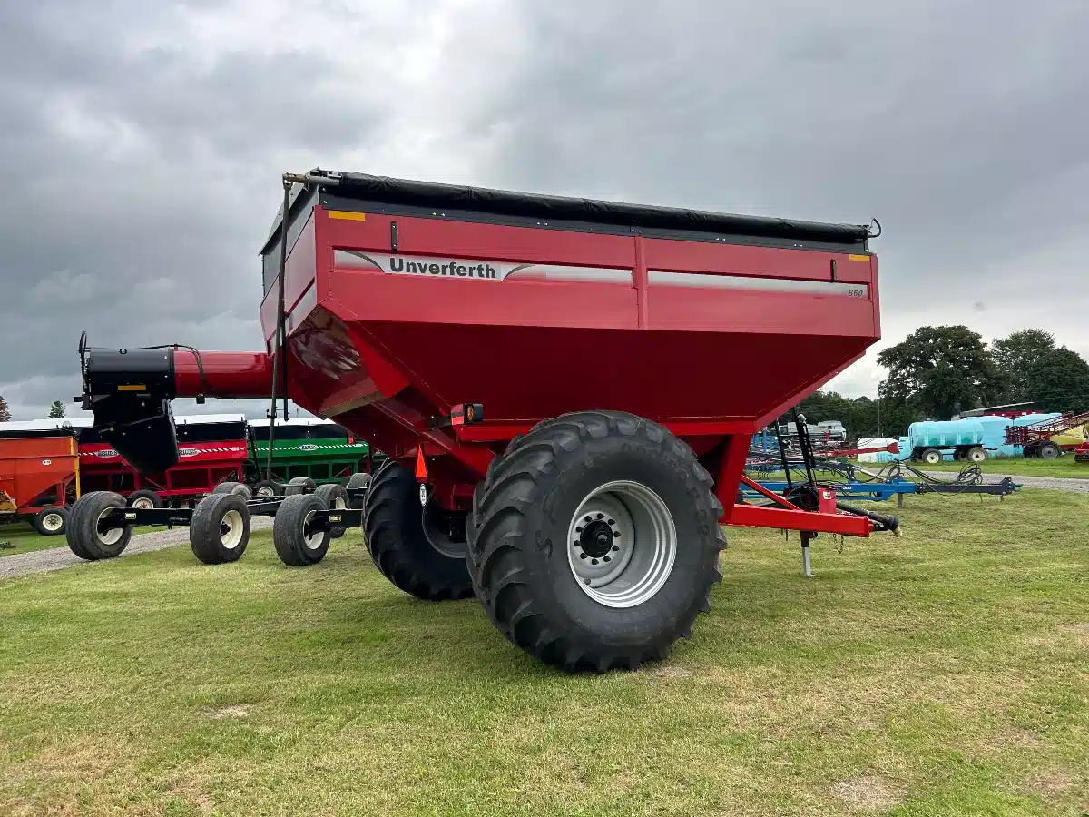 Gallery image 2 for New 2024 Unverferth 860 Grain Cart