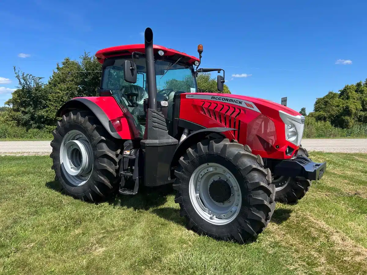 Gallery image 1 for New 2024 McCormick X6.618 Tractor