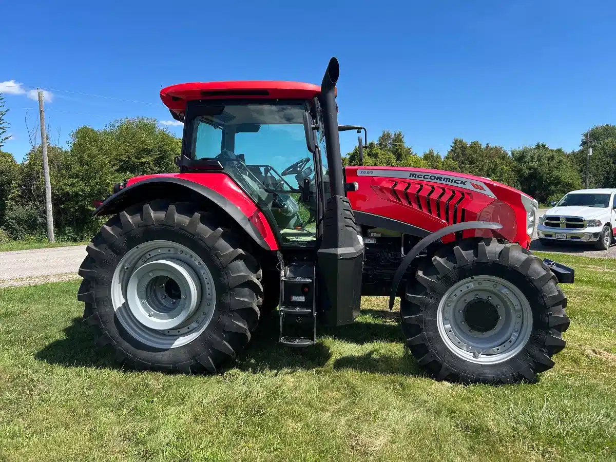Gallery image 2 for New 2024 McCormick X6.618 Tractor