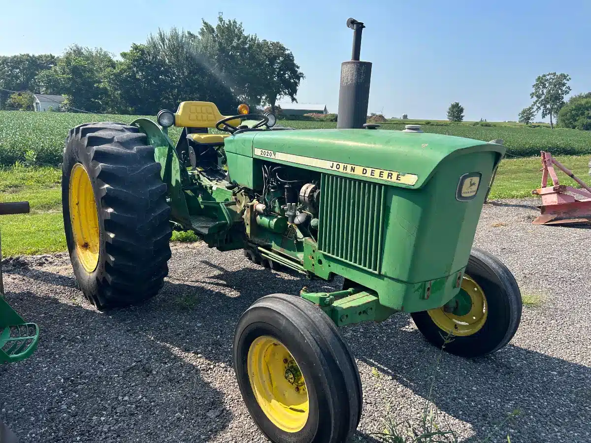 Gallery image 2 for Used John Deere 2020 Tractor