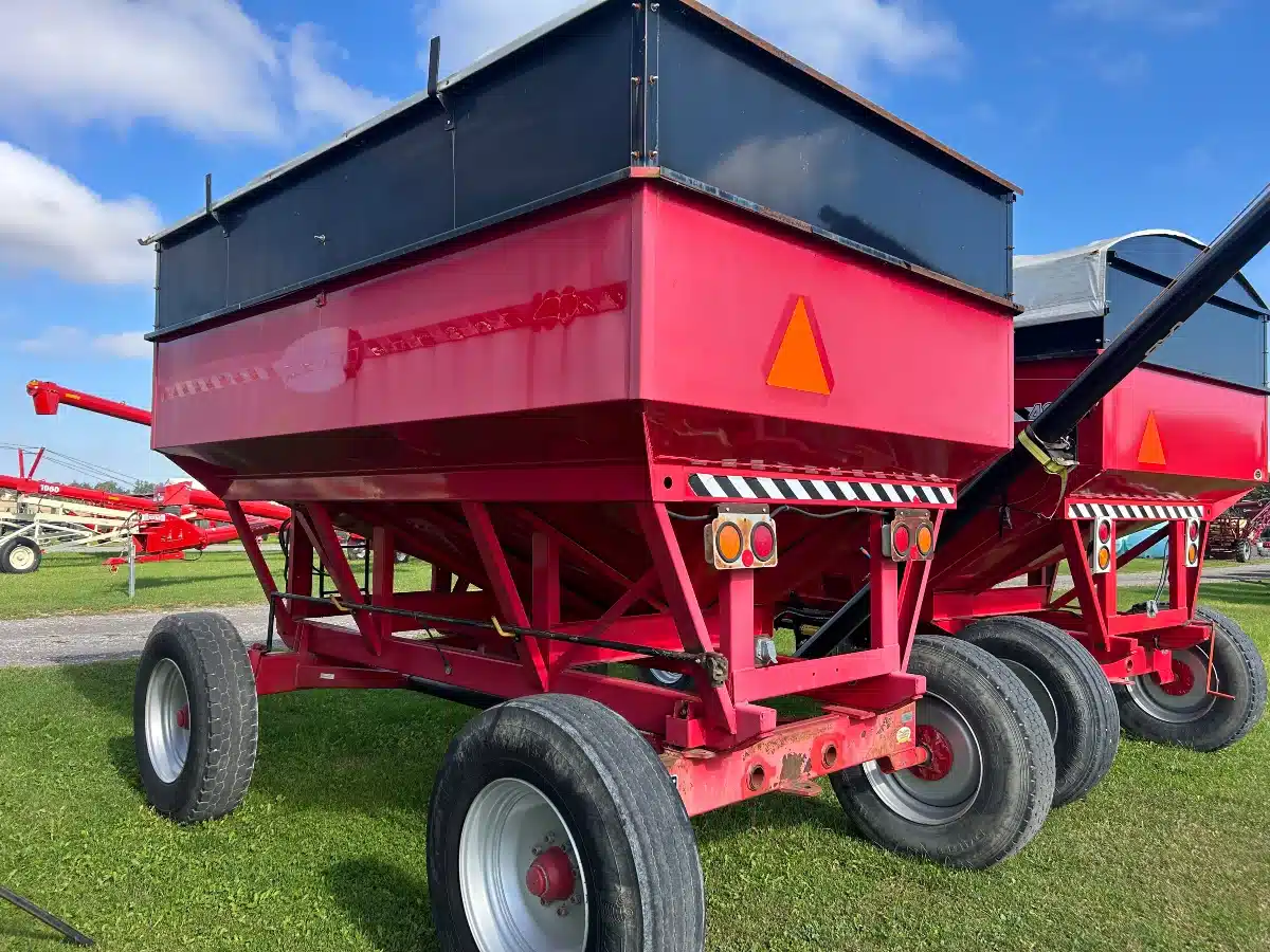 Gallery image 2 for Used Bruns Manufacturing 400 Gravity Box