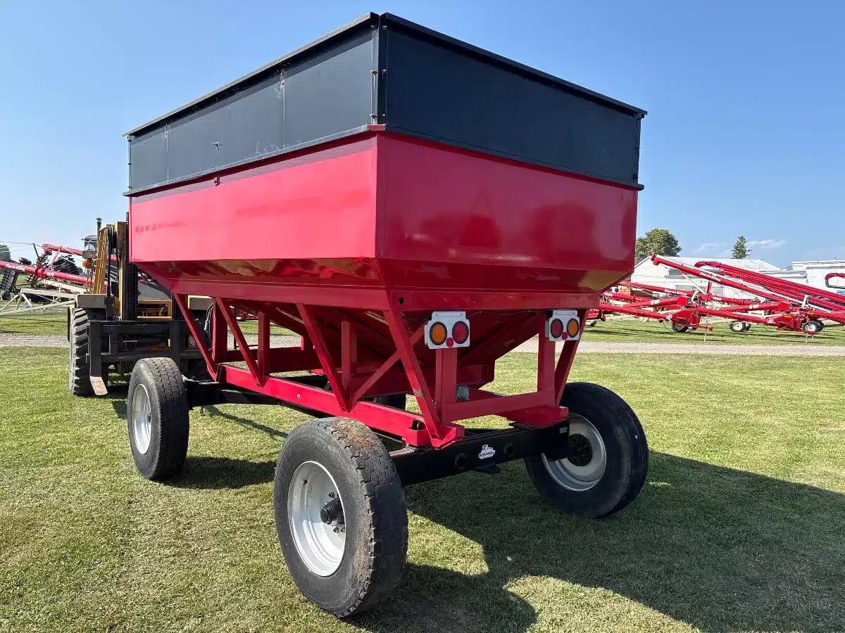 Gallery image 2 for 2012 Bruns Manufacturing 400 Gravity Box