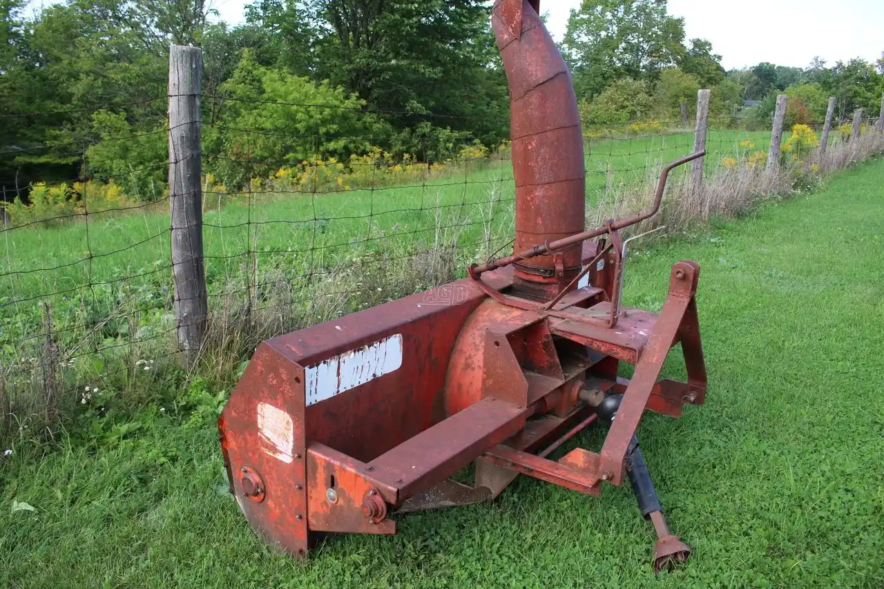 Gallery image 2 for Used McKee 620 Snow Blower