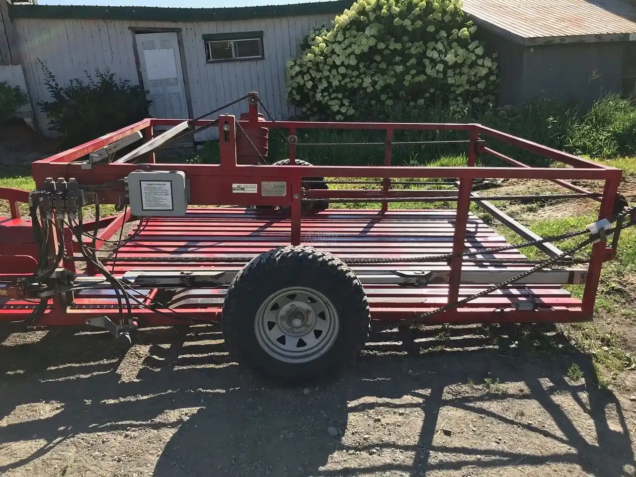 Gallery image 2 for Used Steffen Systems 1250 Bale Accumulator