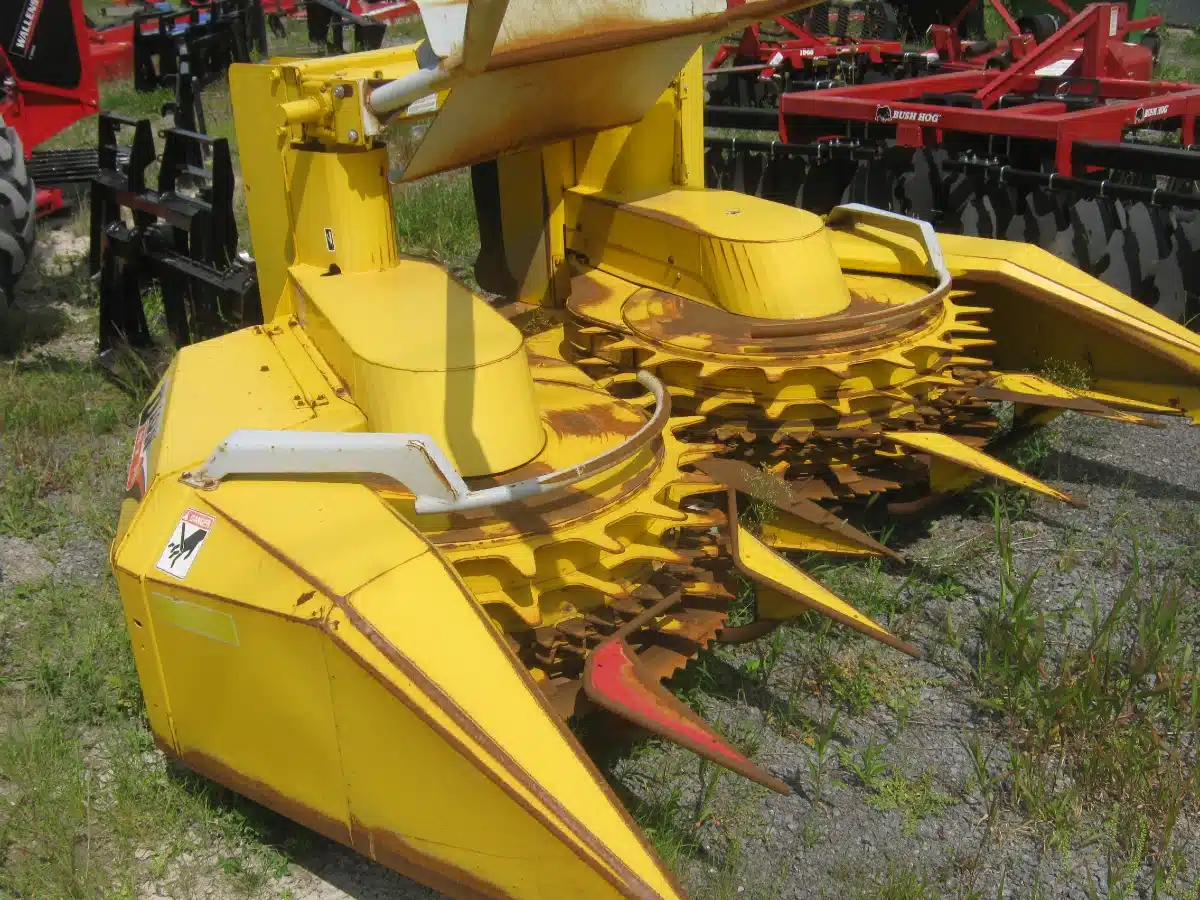 Gallery image 1 for Used Dion F64-90 Header - Rotary
