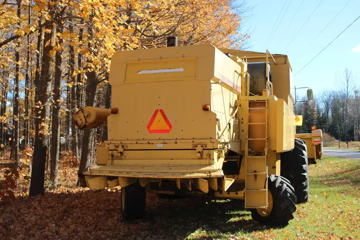 Gallery image 2 for Used New Holland TX36 Combine