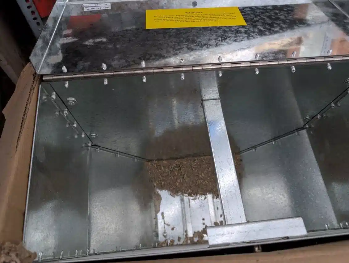 Gallery image 2 for Used Herd Seeder 50LB Seeder