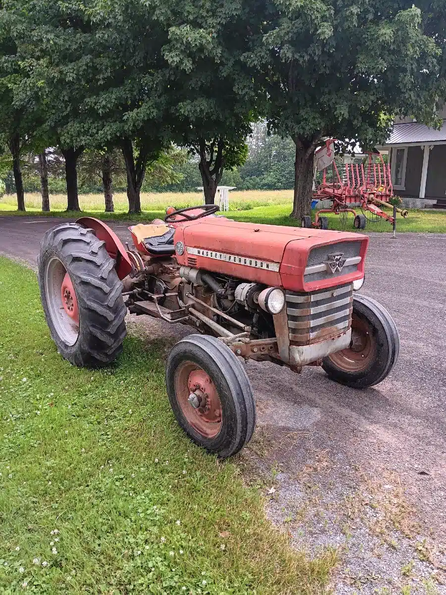 Gallery image 2 for Used Massey Ferguson 135 Tractor