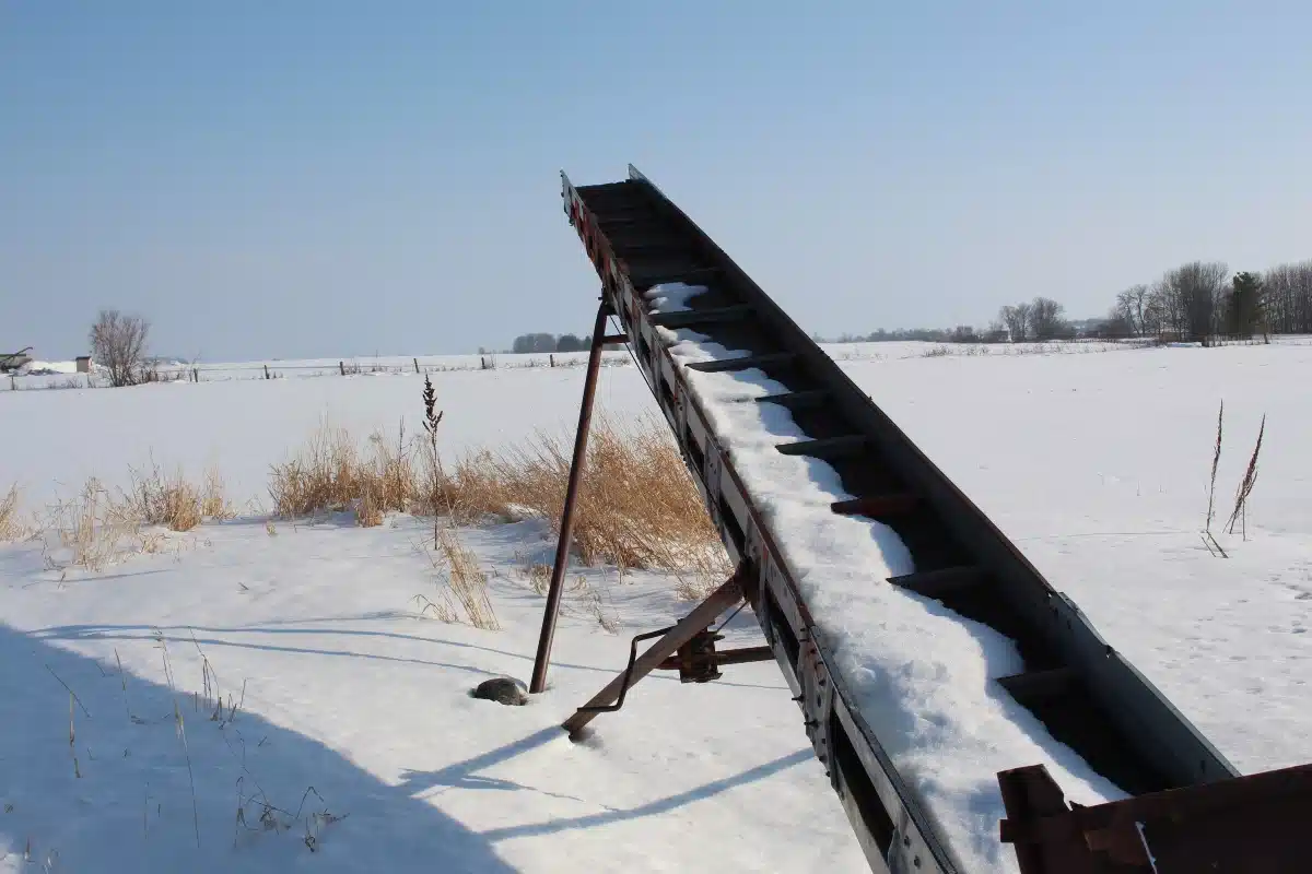 Little Giant NA Bale Elevator