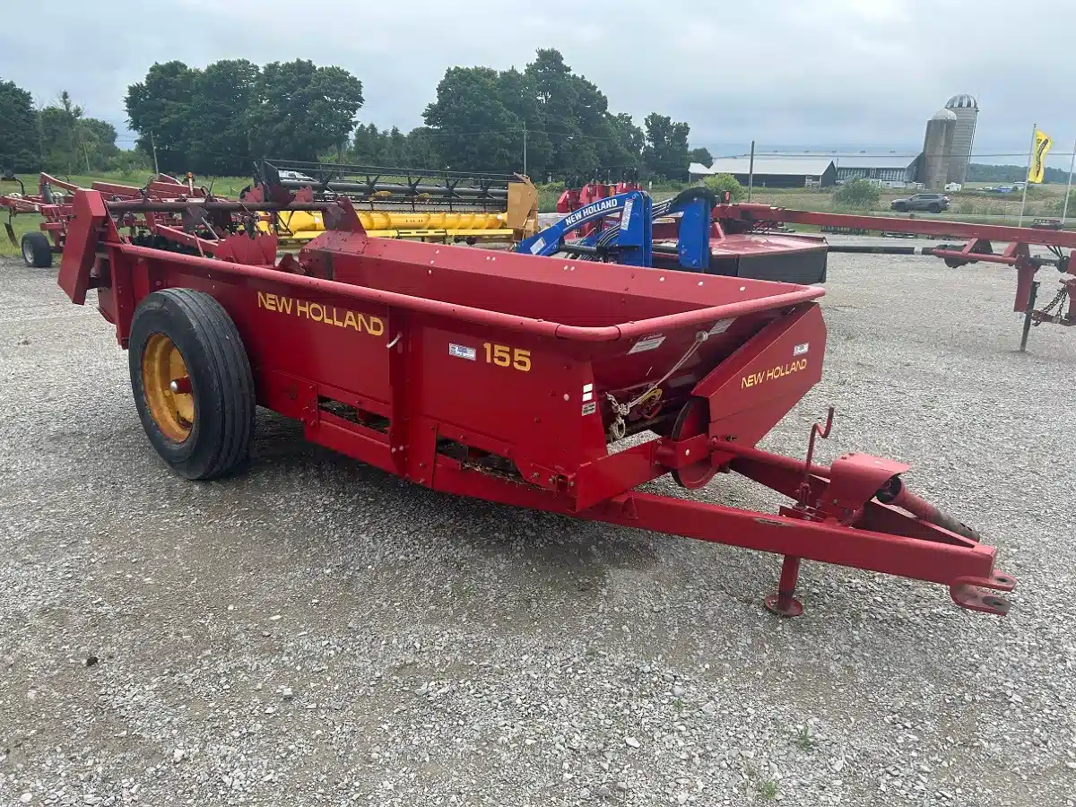 Gallery image 1 for Used 1993 New Holland 155 Manure Spreader