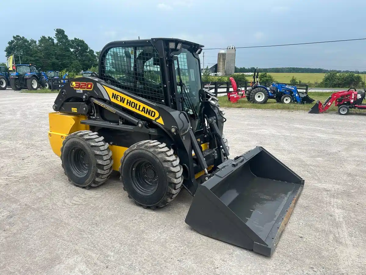 Gallery image 2 for New 2024 New Holland L320 Skid Steer