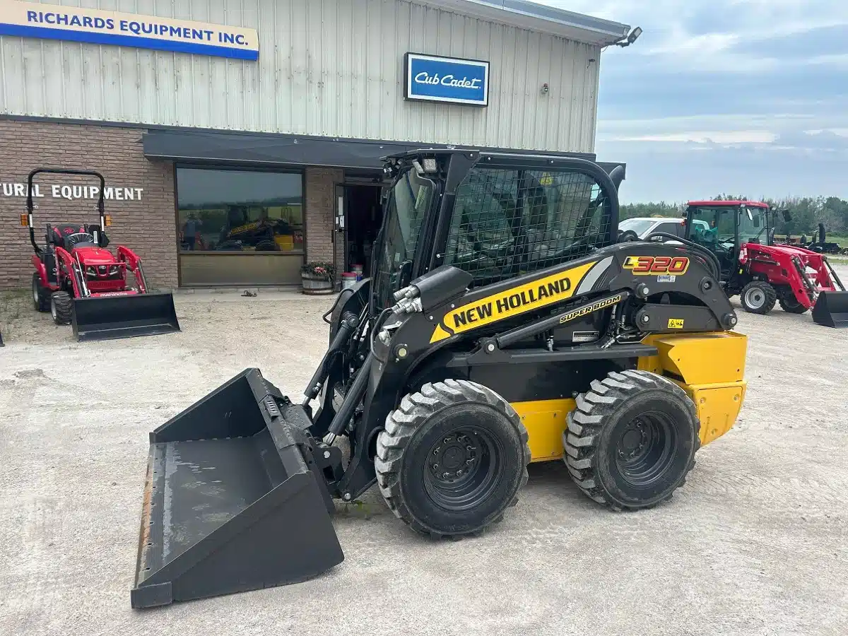 Gallery image 1 for New 2024 New Holland L320 Skid Steer