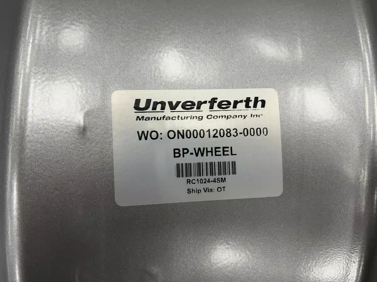 Gallery image 2 for Unverferth 10X24 Rims
