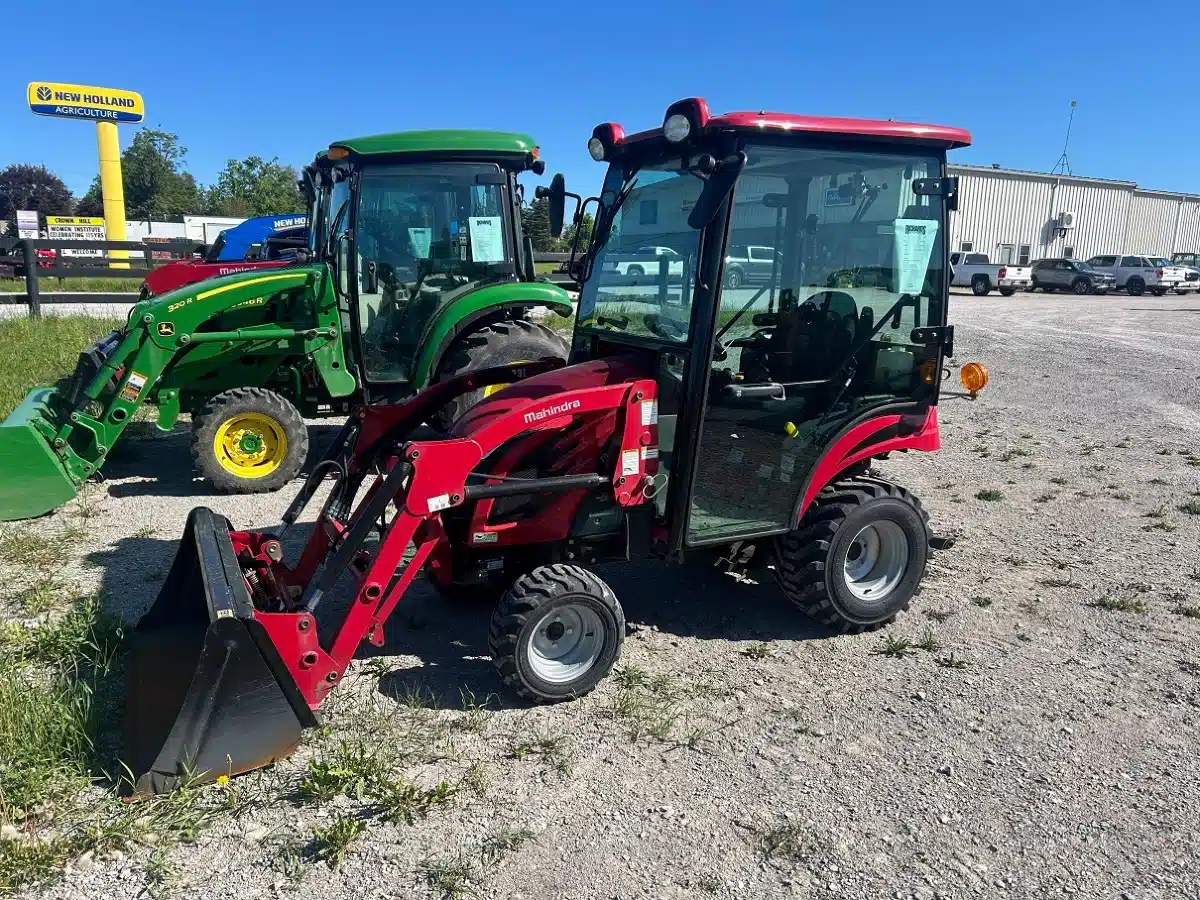 Photo de la Galerie 1 pour 2020 Mahindra eMAX 20S HST Tracteur