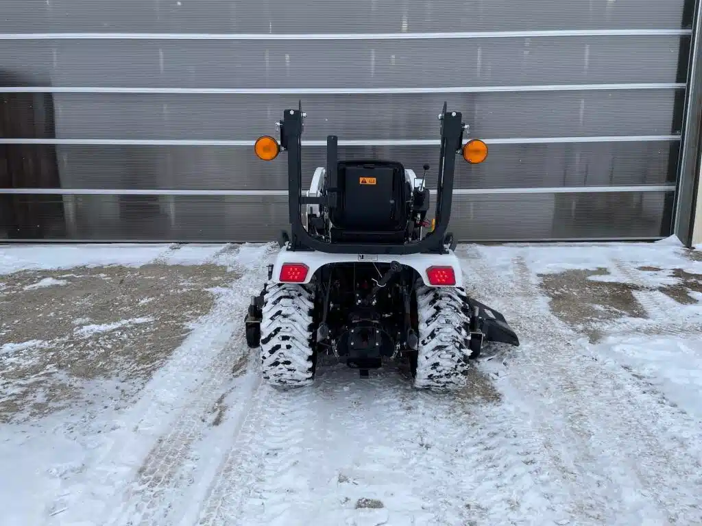 Gallery image 2 for New 2021 Bobcat CT1025 Tractor Loader