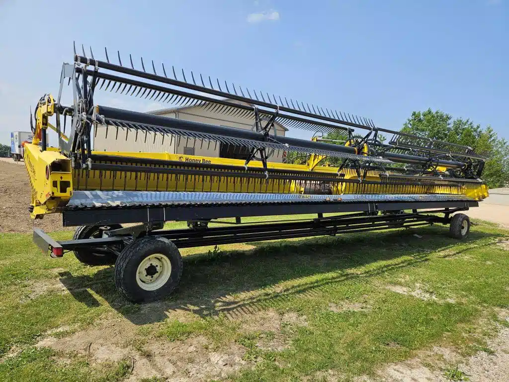 Gallery image 2 for Used 2016 Honey Bee AF236 Header - Flex