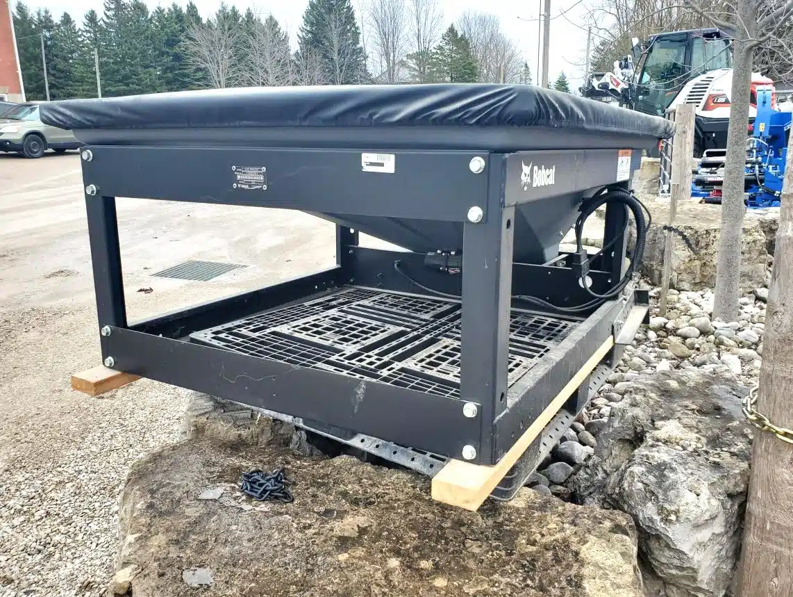 Gallery image 2 for New Bobcat SP12 L&G Attachment