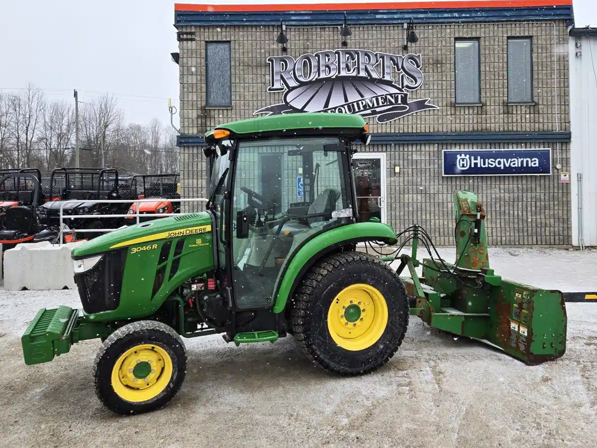 Gallery image 1 for Used 2019 John Deere 3046R Tractor