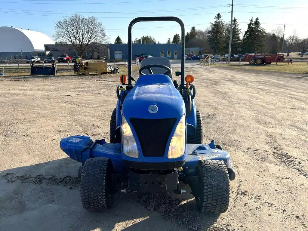 Gallery image 2 for Used 2007 New Holland TZ25DA Tractor