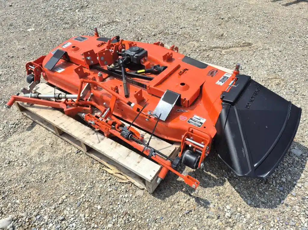 Gallery image 2 for Used Kubota RCK60-32 L&G Attachment