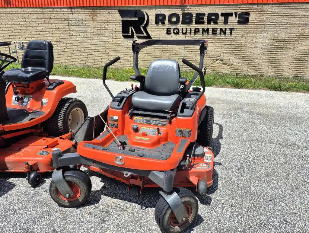 Gallery image 2 for Used 2009 Kubota ZG222 Mower - Zero Turn
