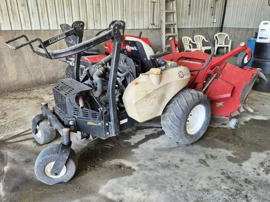 Gallery image 1 for Used 2008 Exmark FrontRunner Mower - Zero Turn