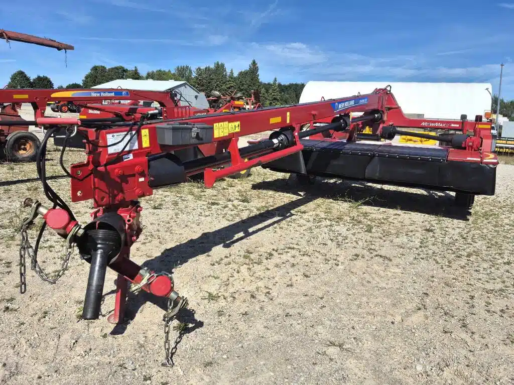 Gallery image 2 for Used 2019 New Holland 313 Disc Mower Conditioner