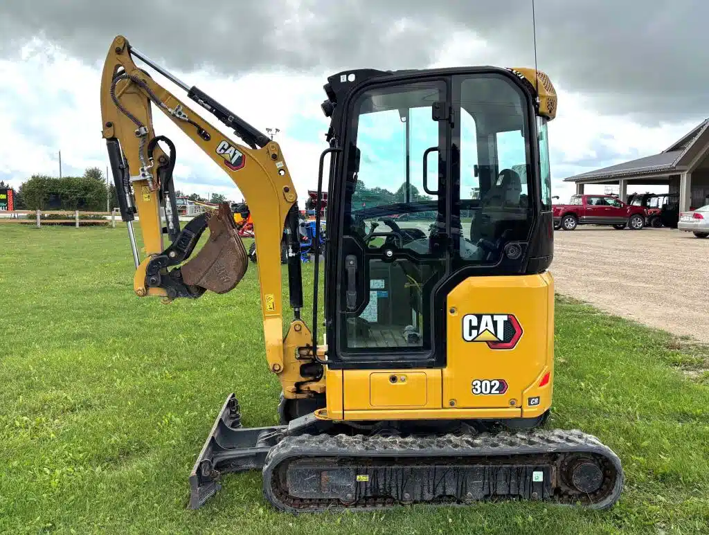 Gallery image 2 for Used 2018 Caterpillar 302.5 CR Excavator