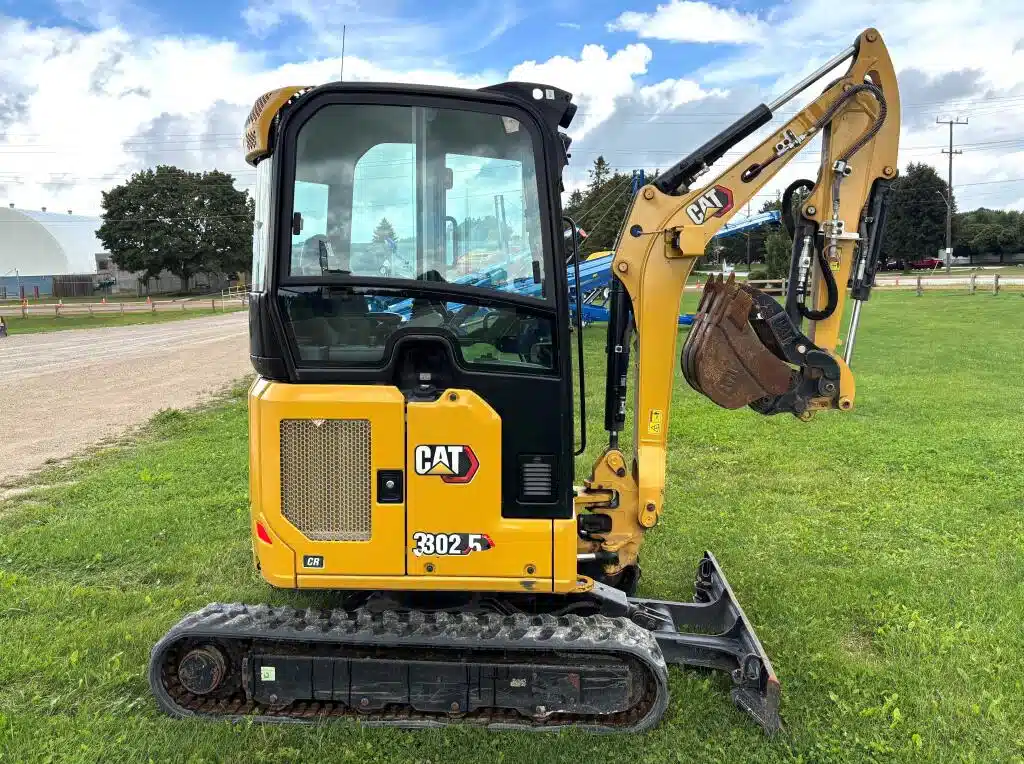 Gallery image 1 for Used 2018 Caterpillar 302.5 CR Excavator