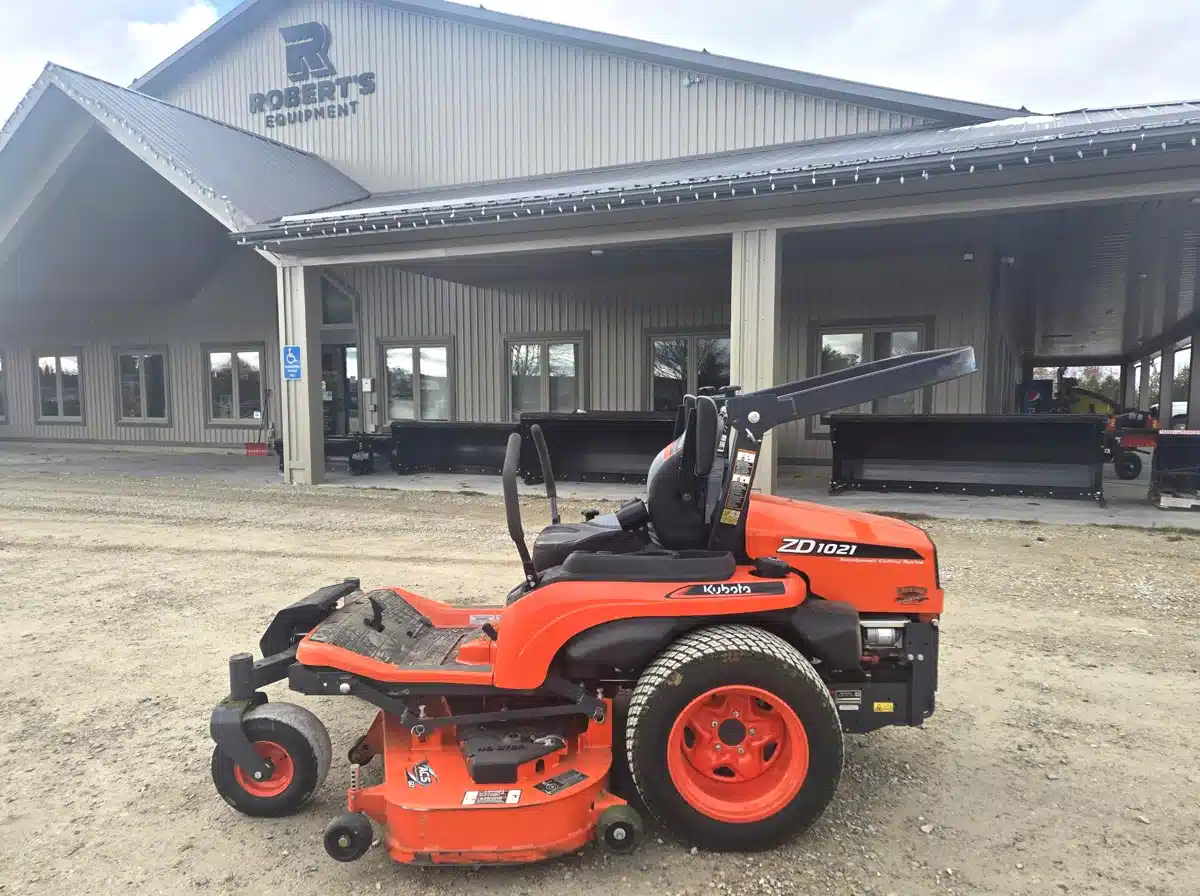 Used 2022 Kubota ZD1021-60 Mower - Zero Turn