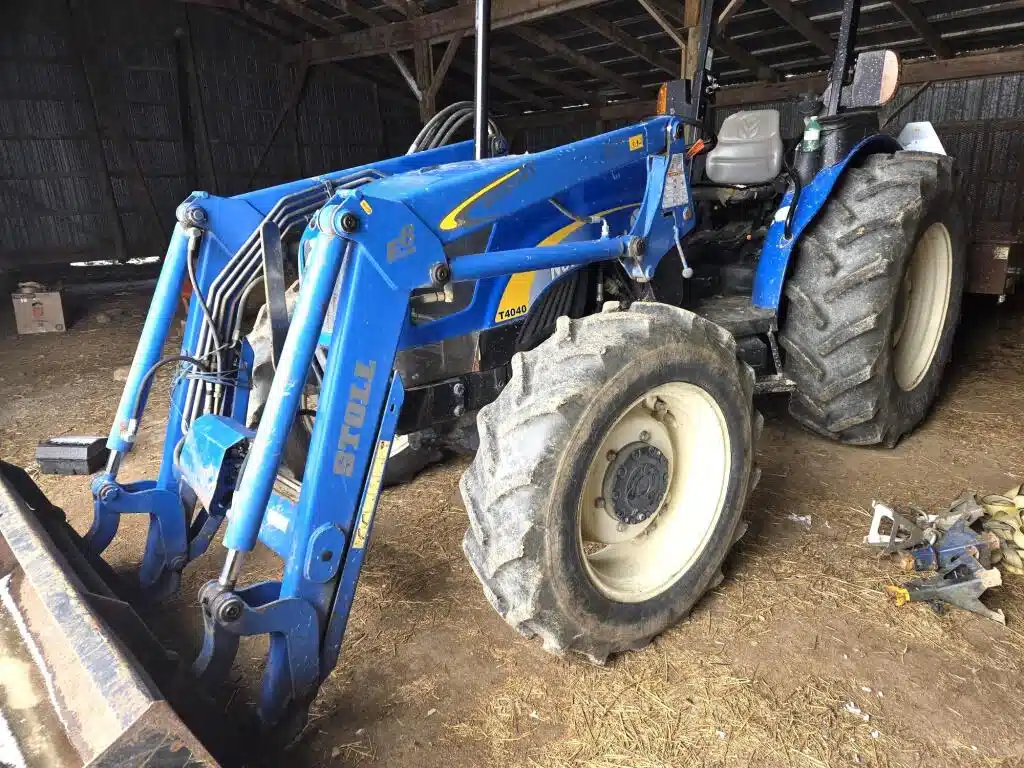 Used 2007 New Holland T4040 Tractor Loader