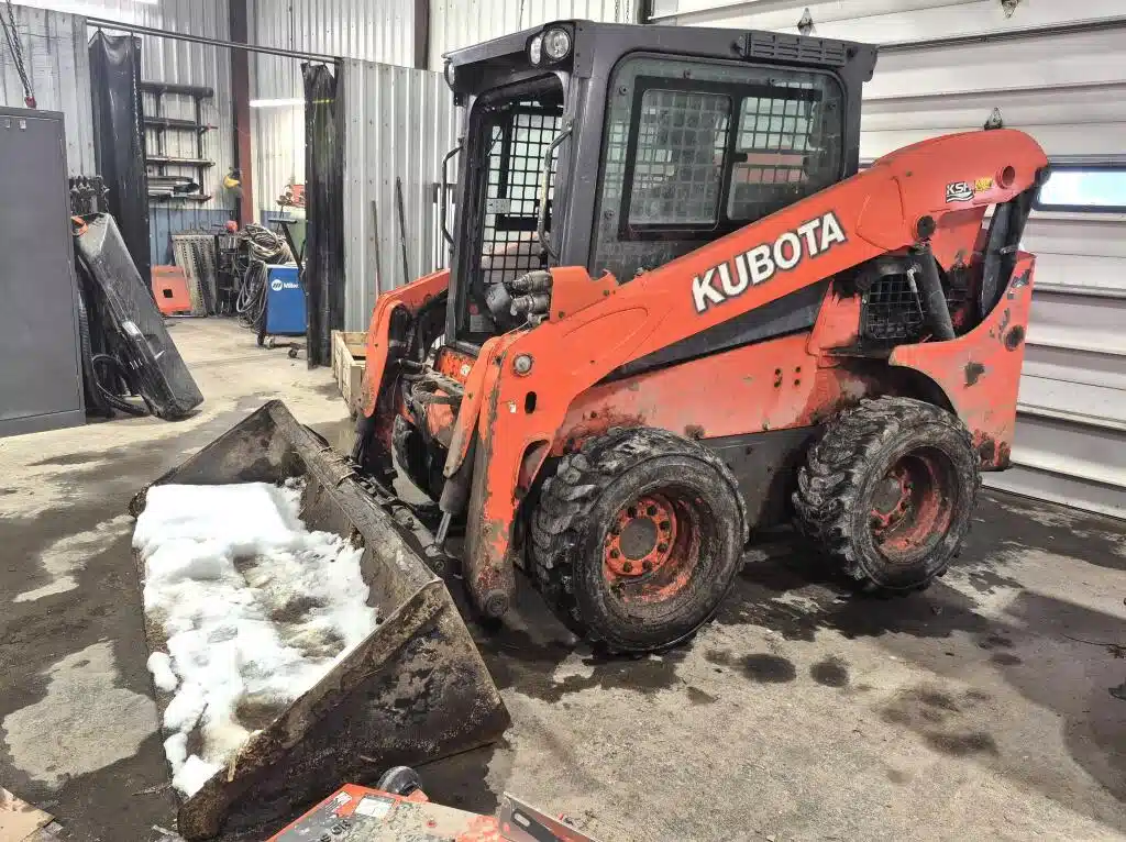 Used 2016 Kubota SSV65 Skid Steer