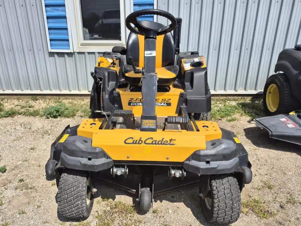 Gallery image 2 for Used 2009 Cub Cadet Z-FORCE SZ60 Mower - Zero Turn