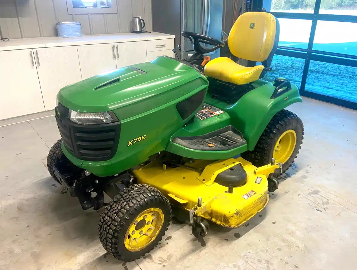 2020 John Deere X758 Lawn Tractor