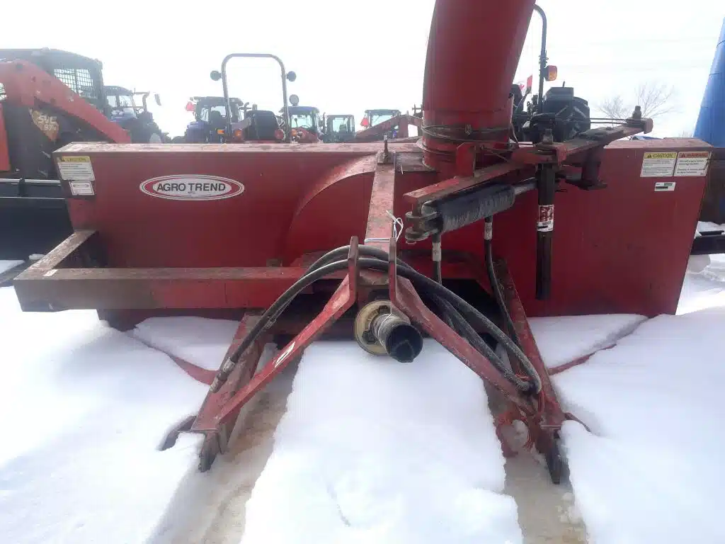 Gallery image 2 for Agro Trend 3090S Snow Blower