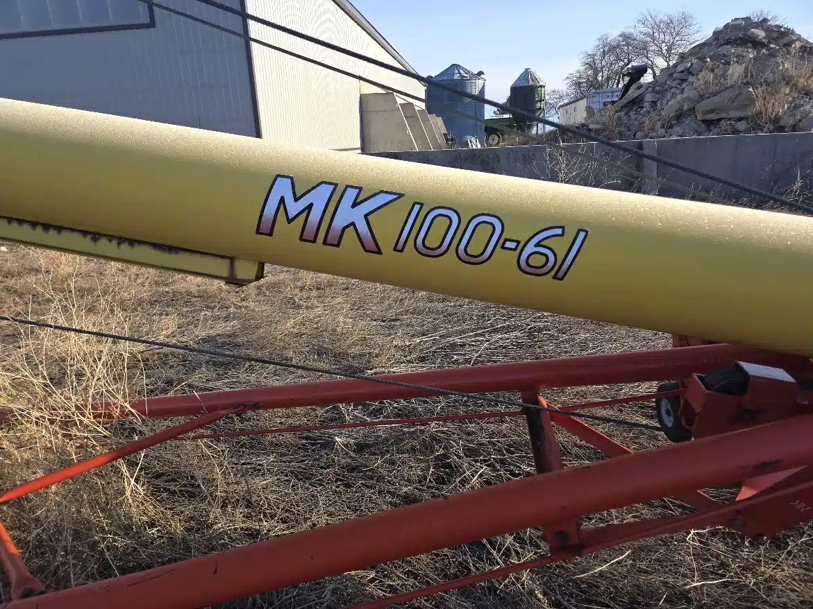 Gallery image 2 for Westfield MK100-61 Grain Auger